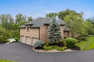 5035 Taft Pl, Indian Hill, OH 45243 - Photo 3