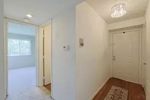 5984 Meadow Creek Dr, Miami Township, OH 45150 - Photo 5