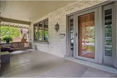 573 Evanswood Place, Cincinnati, OH 45220 - Photo 3