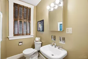 573 Evanswood Pl, Cincinnati, OH 45220 - Photo 17