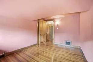 573 Evanswood Pl, Cincinnati, OH 45220 - Photo 33