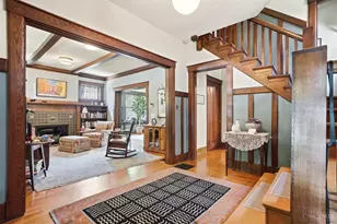 573 Evanswood Pl, Cincinnati, OH 45220 - Photo 5