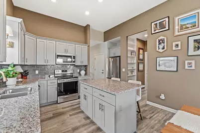 3359 Forestview Drive, Green Township, OH 45211 - Photo 7
