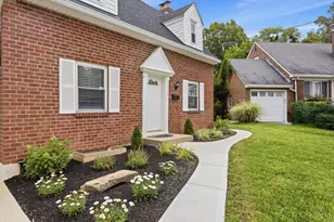 3766 Dunkirk St, Cincinnati, OH 45220 - Photo 3