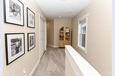 6837 Vinewood Avenue, Columbia Township, OH 45227 - Photo 23