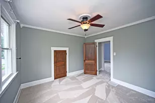 2424 Lysle Ln, Norwood, OH 45212 - Photo 21