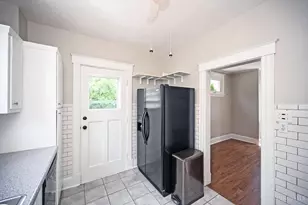 2424 Lysle Ln, Norwood, OH 45212 - Photo 17
