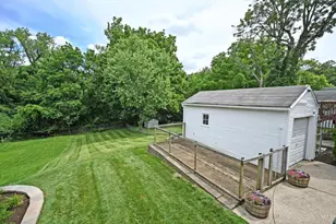 2424 Lysle Ln, Norwood, OH 45212 - Photo 39