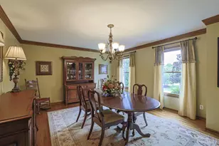 5445 Creek Bend Dr, West Chester, OH 45069 - Photo 13
