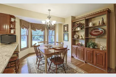5445 Creek Bend Drive, West Chester, OH 45069 - Photo 3