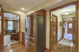 5445 Creek Bend Dr, West Chester, OH 45069 - Photo 7