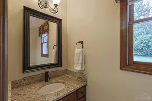 5445 Creek Bend Dr, West Chester, OH 45069 - Photo 41