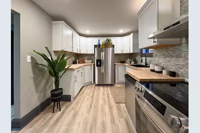 3472 Woodburn Avenue, Cincinnati, OH 45207 - Photo 15