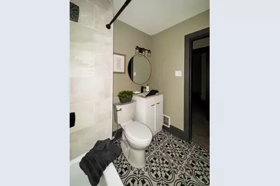 3472 Woodburn Avenue, Cincinnati, OH 45207 - Photo 23