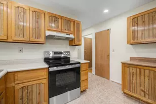 1690 Yellowglen Dr, Anderson Township, OH 45255 - Photo 17