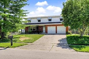 1690 Yellowglen Dr, Anderson Township, OH 45255 - Photo 5