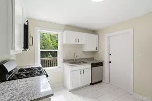 5128 Blaesi St, Cincinnati, OH 45227 - Photo 7