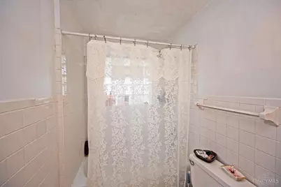 2881 Marshall Avenue, Cincinnati, OH 45225 - Photo 25