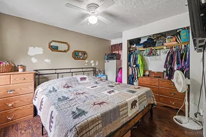 302 Main Street, Neville, OH 45156 - Photo 7