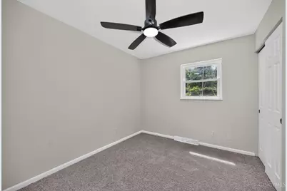4074 E Kemper Road, Sharonville, OH 45241 - Photo 15