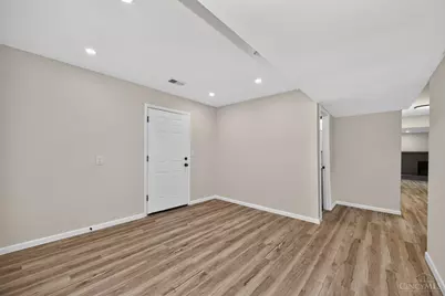 4074 E Kemper Road, Sharonville, OH 45241 - Photo 29