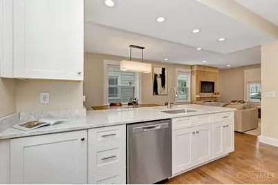2732 Hyde Park Avenue, Cincinnati, OH 45209 - Photo 19