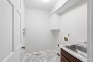 10085 Sonya Ln, West Chester, OH 45241 - Photo 31