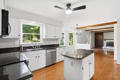 10085 Sonya Lane, West Chester, OH 45241 - Photo 21
