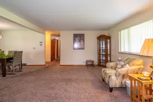 4581 Elmont Dr, Union Township, OH 45245 - Photo 9