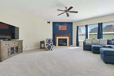 6072 Spring Lake Drive, Fairfield Township, OH 45011 - Photo 9