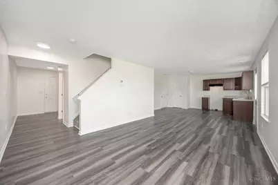 803 Prescot Circle, Trenton, OH 45067 - Photo 11