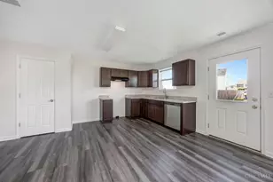 803 Prescot Cir, Trenton, OH 45067 - Photo 15