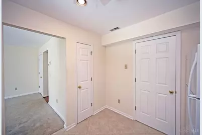 1109 Wittshire Lane, Cincinnati, OH 45255 - Photo 15
