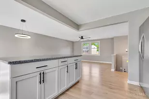 1341 Longacre Dr, Forest Park, OH 45240 - Photo 13