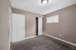 8760 Grenada Dr, Springfield Township, OH 45231 - Photo 25