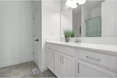 10125 Zumstein Avenue, Symmes Township, OH 45111 - Photo 13