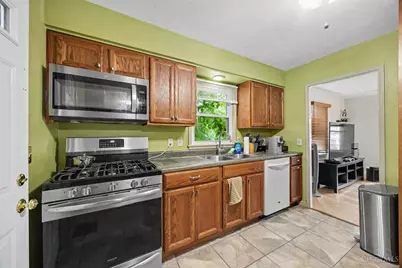 6480 Ridgefield Drive, Springfield Township, OH 45224 - Photo 5