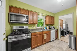 6480 Ridgefield Dr, Springfield Township, OH 45224 - Photo 5