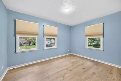 6480 Ridgefield Drive, Springfield Township, OH 45224 - Photo 7