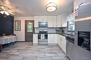 1411 Bellwood Dr, Loveland, OH 45140 - Photo 9