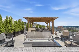400 Pike St, Cincinnati, OH 45202 - Photo 17