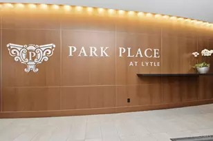 400 Pike St, Cincinnati, OH 45202 - Photo 45