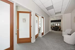 400 Pike St, Cincinnati, OH 45202 - Photo 73