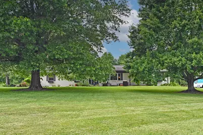 1113 Courtland Drive, Batavia, OH 45103 - Photo 3