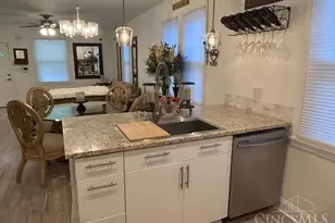 2863 Marshall Ave, Cincinnati, OH 45225 - Photo 5