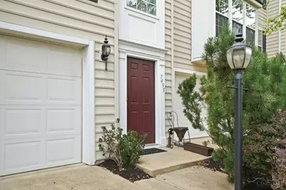 7495 Victoria Falls Avenue, Maineville, OH 45039 - Photo 3