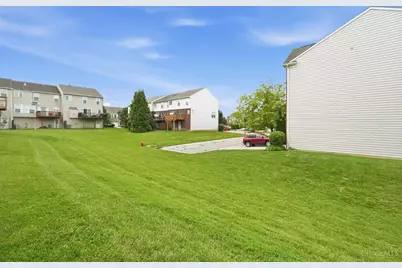 7495 Victoria Falls Avenue, Maineville, OH 45039 - Photo 33