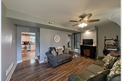 509 Cherry Street, Blanchester, OH 45107 - Photo 15