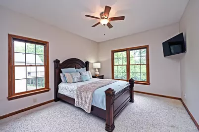 7537 Nordan Drive, West Chester, OH 45069 - Photo 35