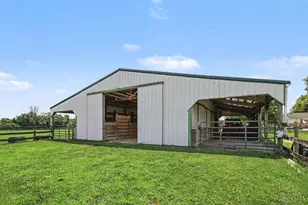 1862 E Fosters Maineville Rd, Hamilton Township, OH 45152 - Photo 29